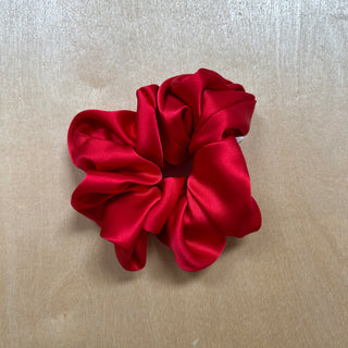 100% Silk Scrunchie