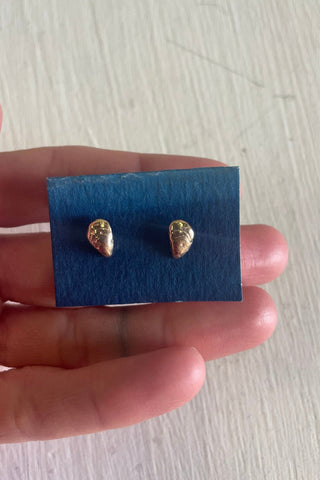 Mini Mussel Studs