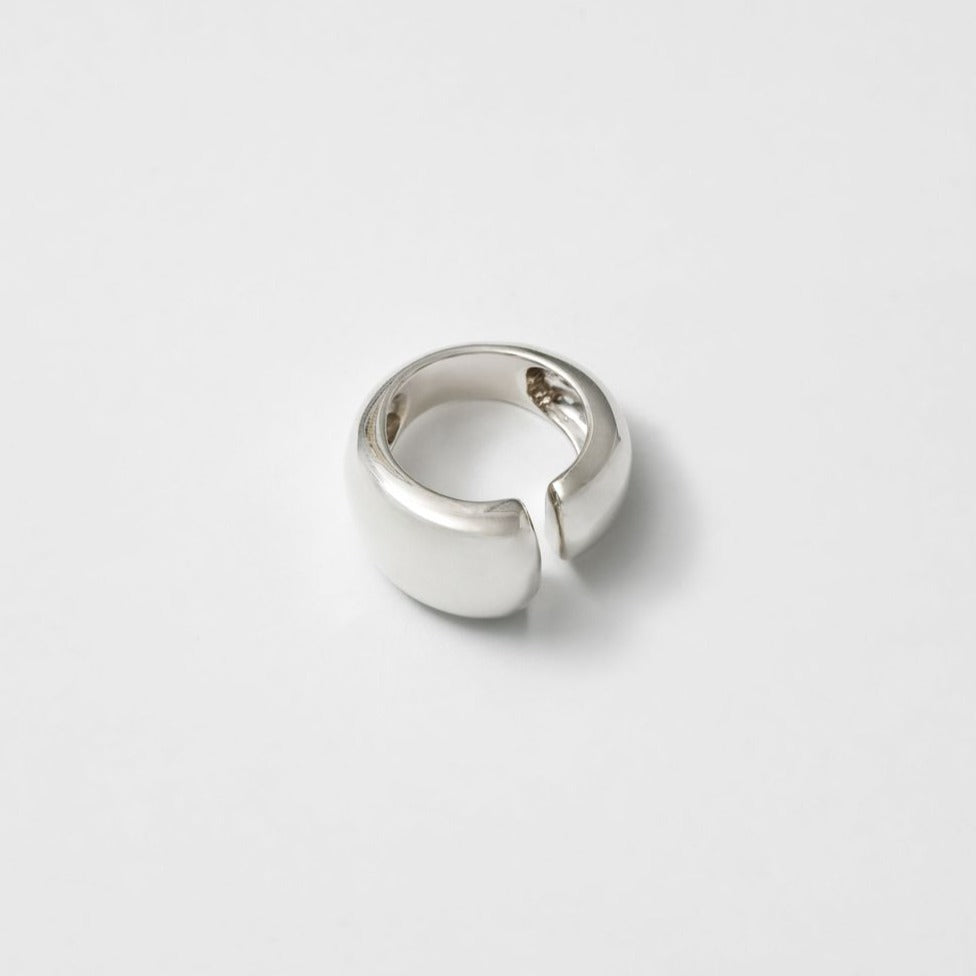 Canal Ring in Sterling Silver