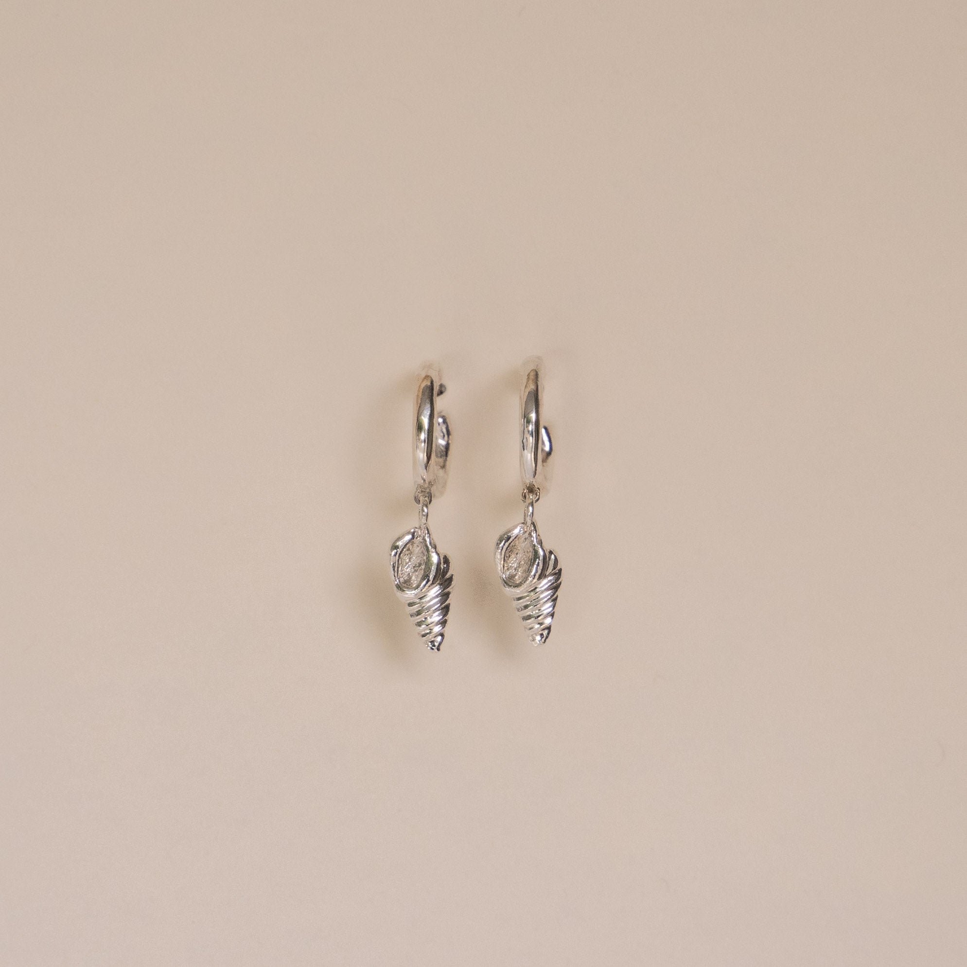 Charm Hoop Earrings : Silver Shells Rauw
